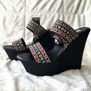 Madden Girl Women's Sabel Canvas Wedge Sandal